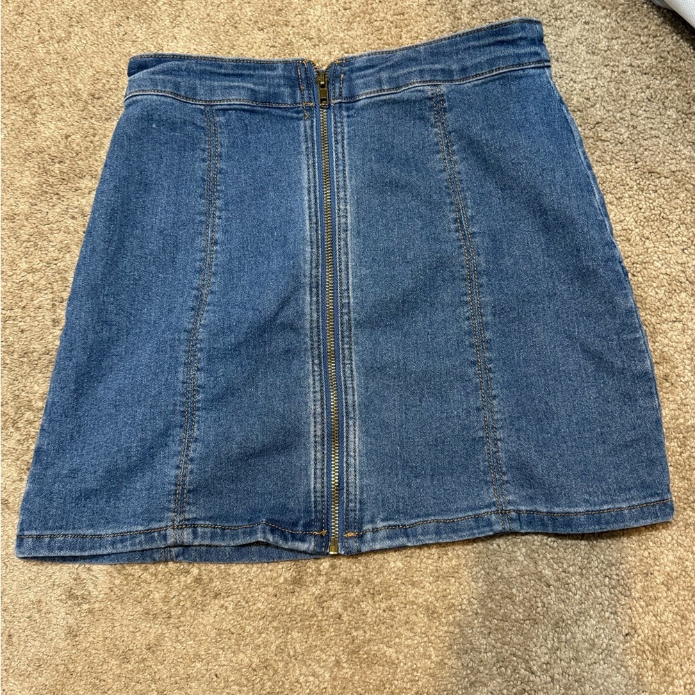 Denim skirt